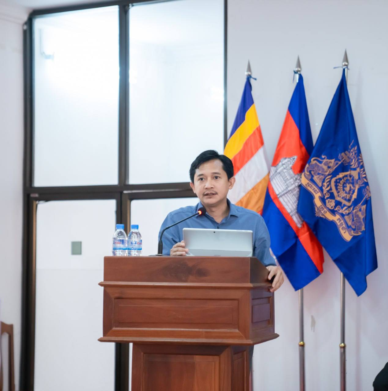 អ្នកនាំពាក្យក្រសួងព័ត៌មានក្រើនរម្លឹកដល់អ្នកសារព័ត៌មានទាំងអស់មិនត្រូវដើរតួនាទីជំនួសសមត្ថកិច្ចឬជំនាញឡើយ